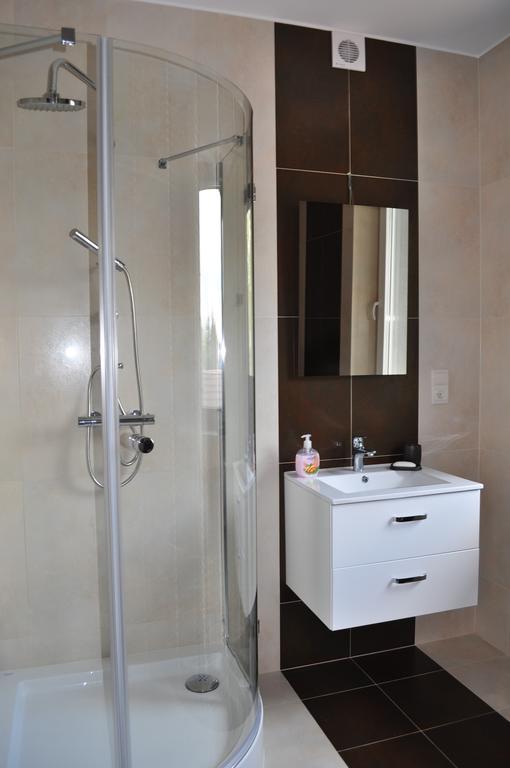 Apartament Scorpion Modlin Czosnów Exteriér fotografie