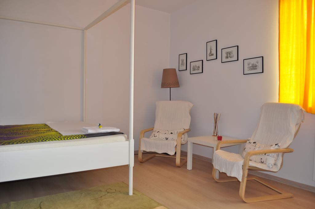 Apartament Scorpion Modlin Czosnów Exteriér fotografie