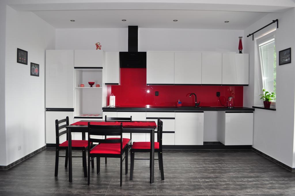 Apartament Scorpion Modlin Czosnów Exteriér fotografie