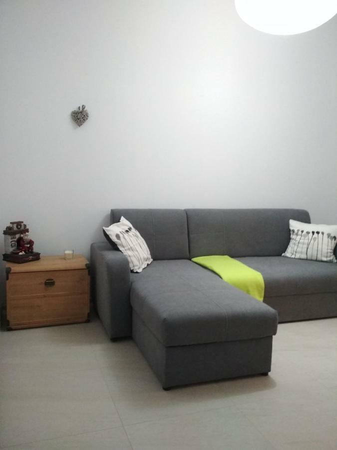 Apartament Scorpion Modlin Czosnów Exteriér fotografie